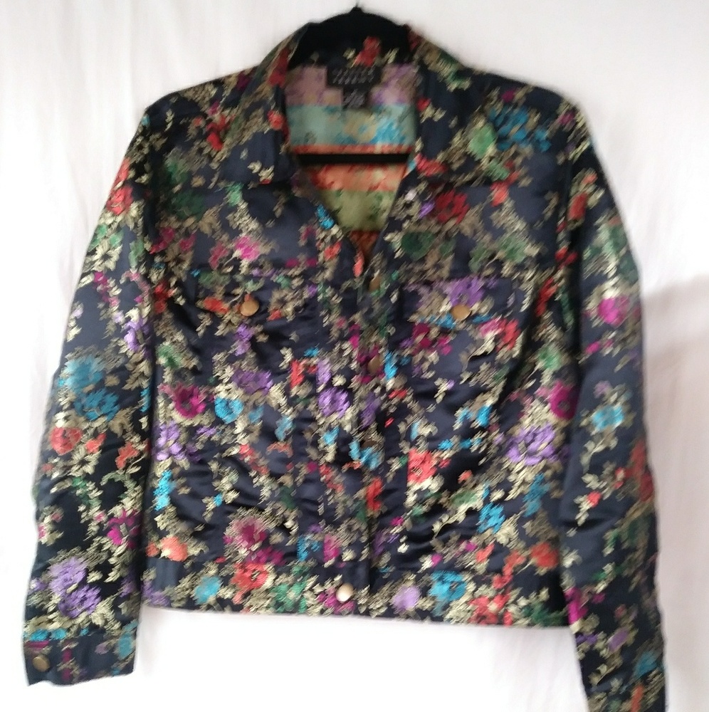Gorgeous oriental women's jacket